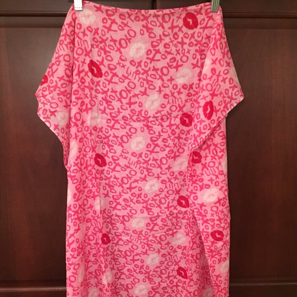 Lilly Pulitzer Murfee Scarf Hotty Pink First Base XOXO Kiss NWOT Valentine RARE